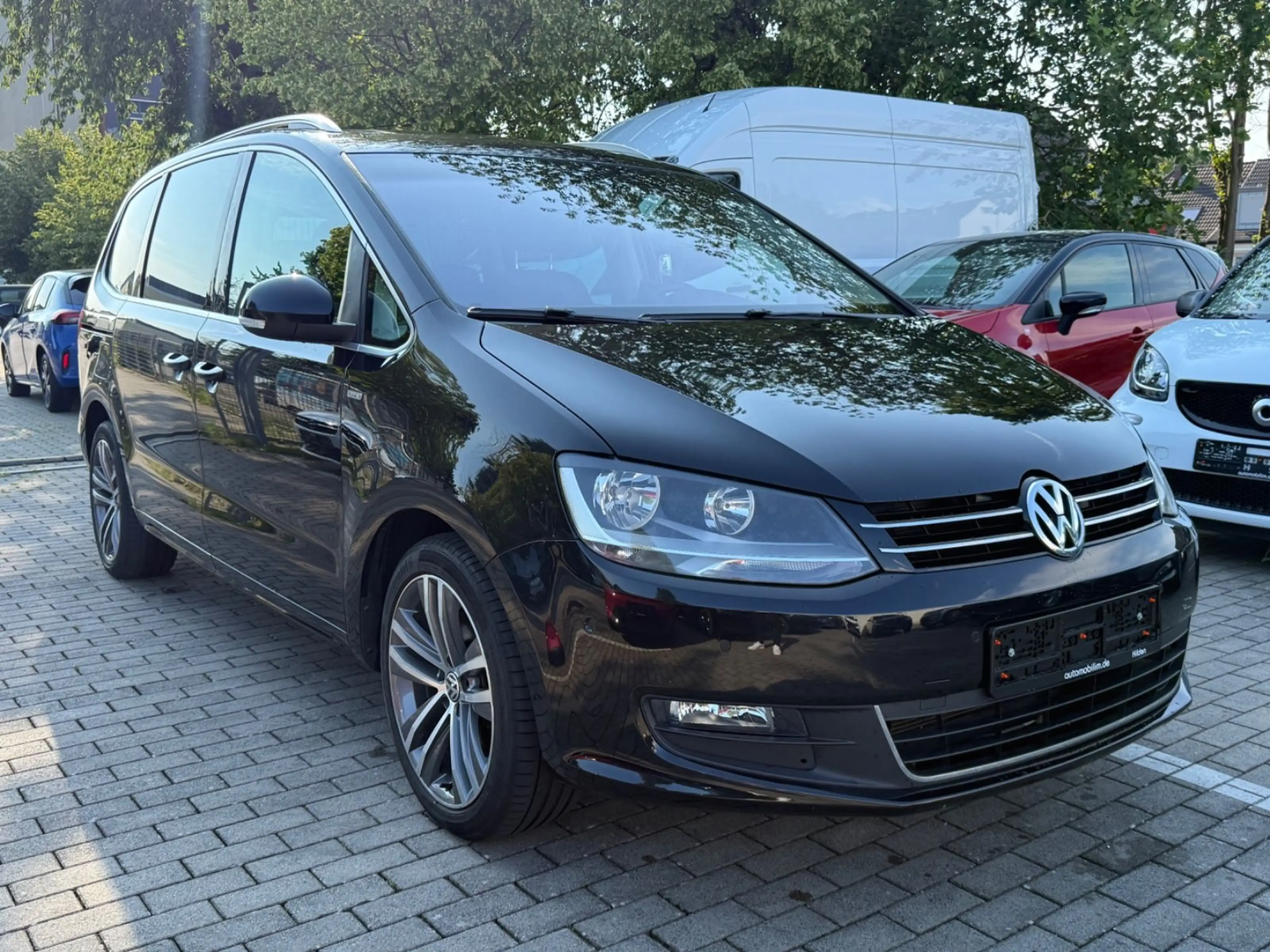 Volkswagen Sharan Life 2.0 TDI*7-Sitz*E-Türe*PANO*KAM*NAV* — photo 4