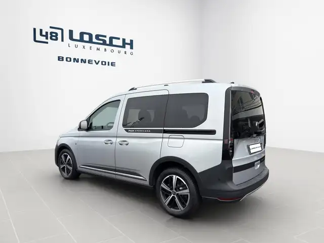 Volkswagen Caddy view 5