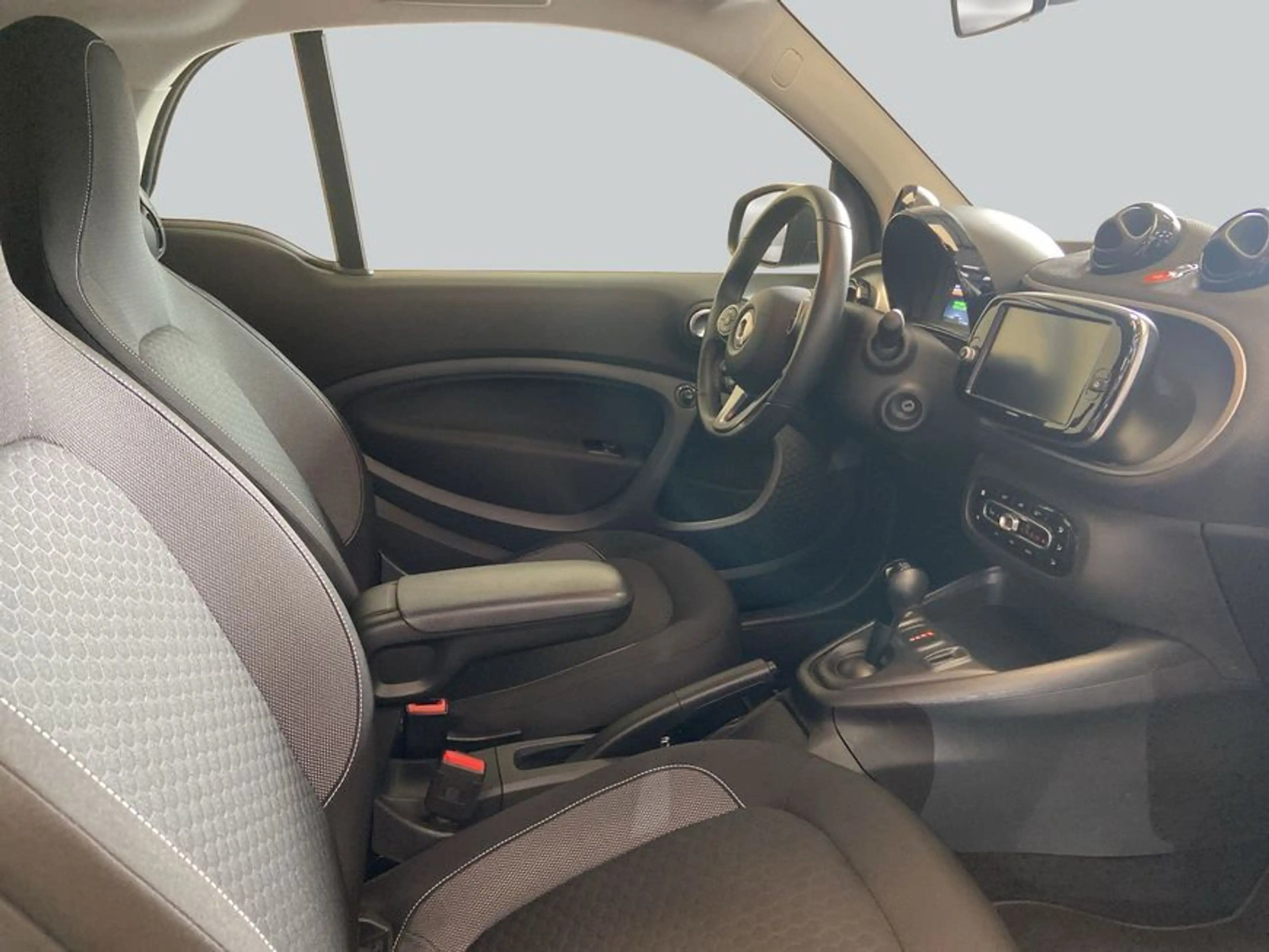 smart forTwo fortwo coupe EQ passion|22kW Lader|Shz|AdvancedPak — photo 13
