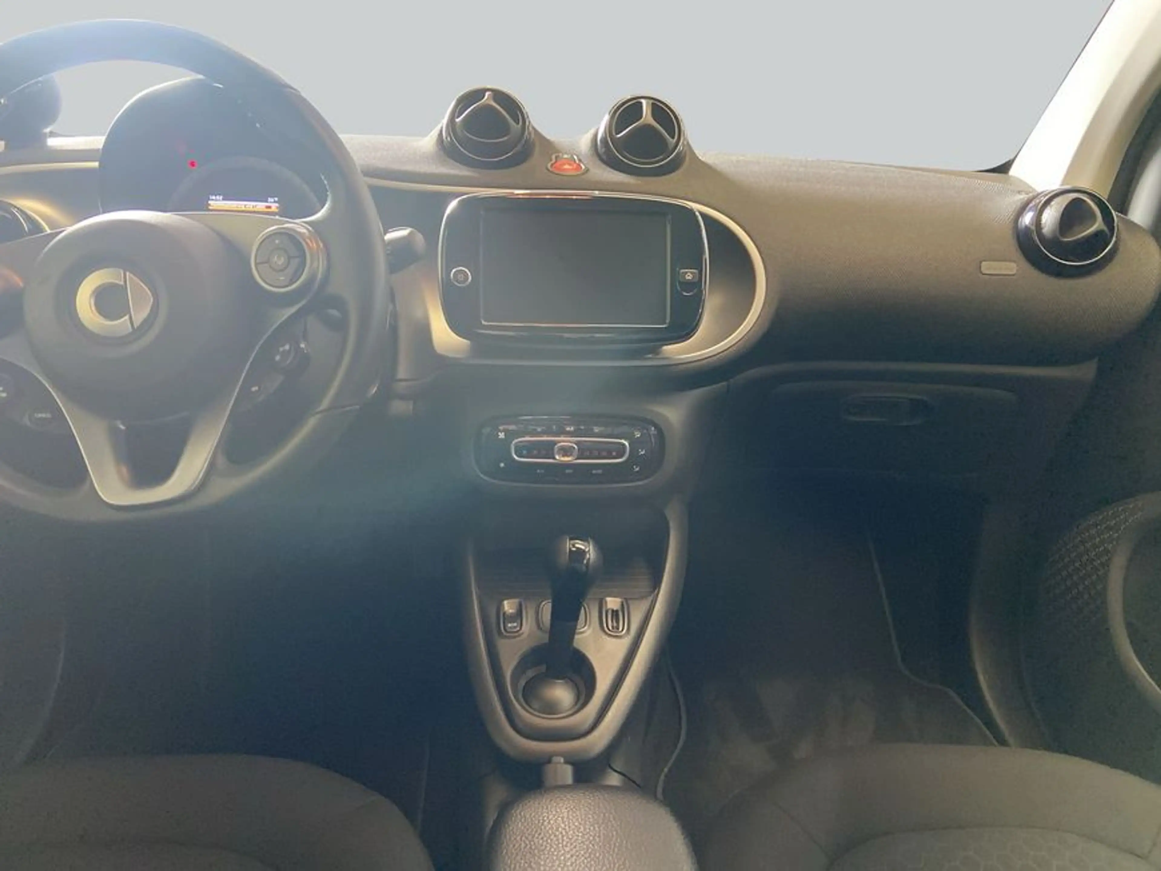 smart forTwo fortwo coupe EQ passion|22kW Lader|Shz|AdvancedPak — photo 14