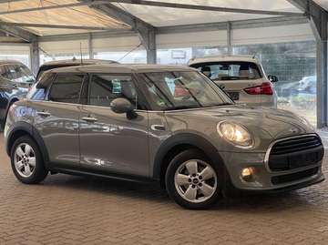 /5-Türig/Klimaautomatik/Sitzheizung/PDC