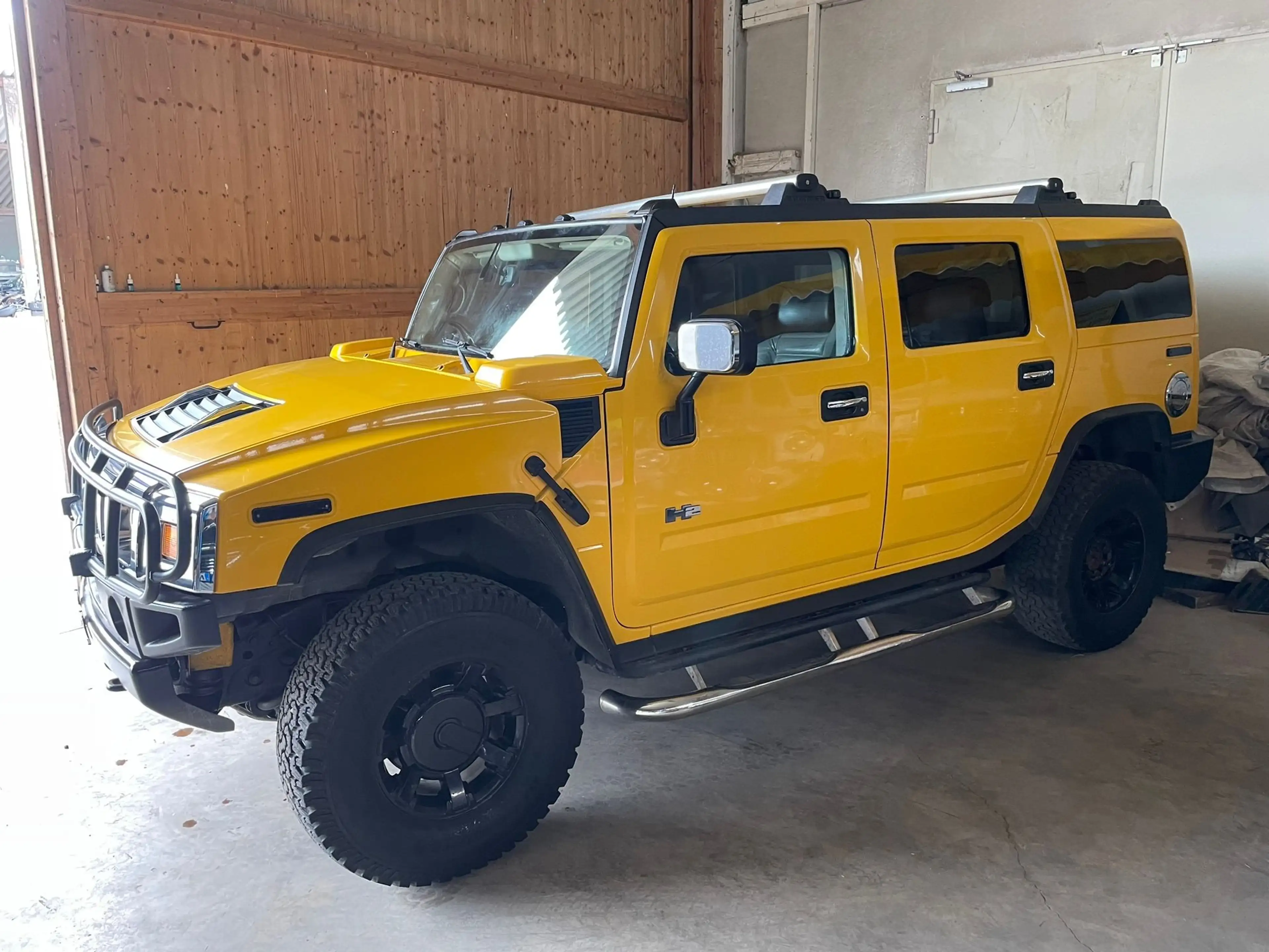 HUMMER H2 — photo 4