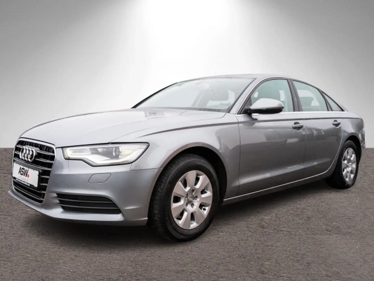 Audi A6 2.0TFSI Tiptroni Xenon PDC PANO AHK Grijs - 2