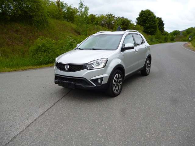 Imagine SsangYong Korando 2.0 e-XDi DPF 4WD Automatik Sapphire