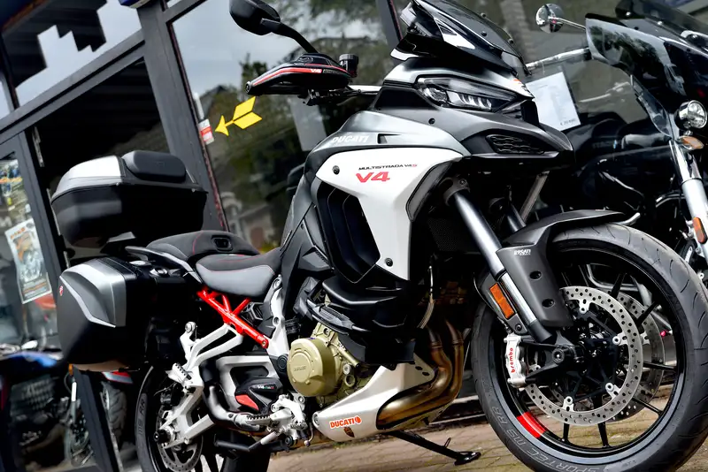 Ducati MULTISTRADA V4 S - foto 5