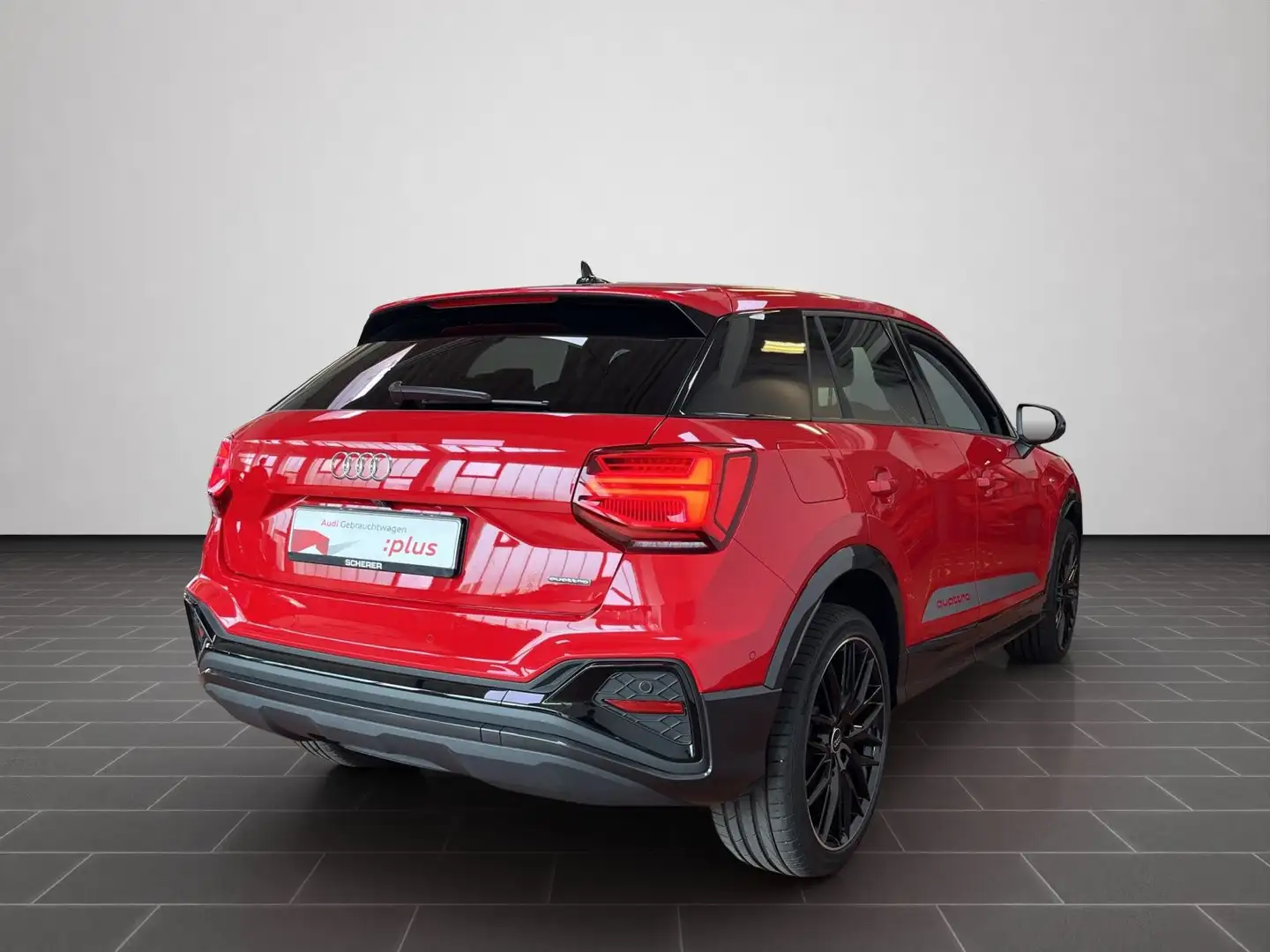 Audi Q2 S line 40 TFSI quattro 140(190) kW(PS) S tron Rot - 2