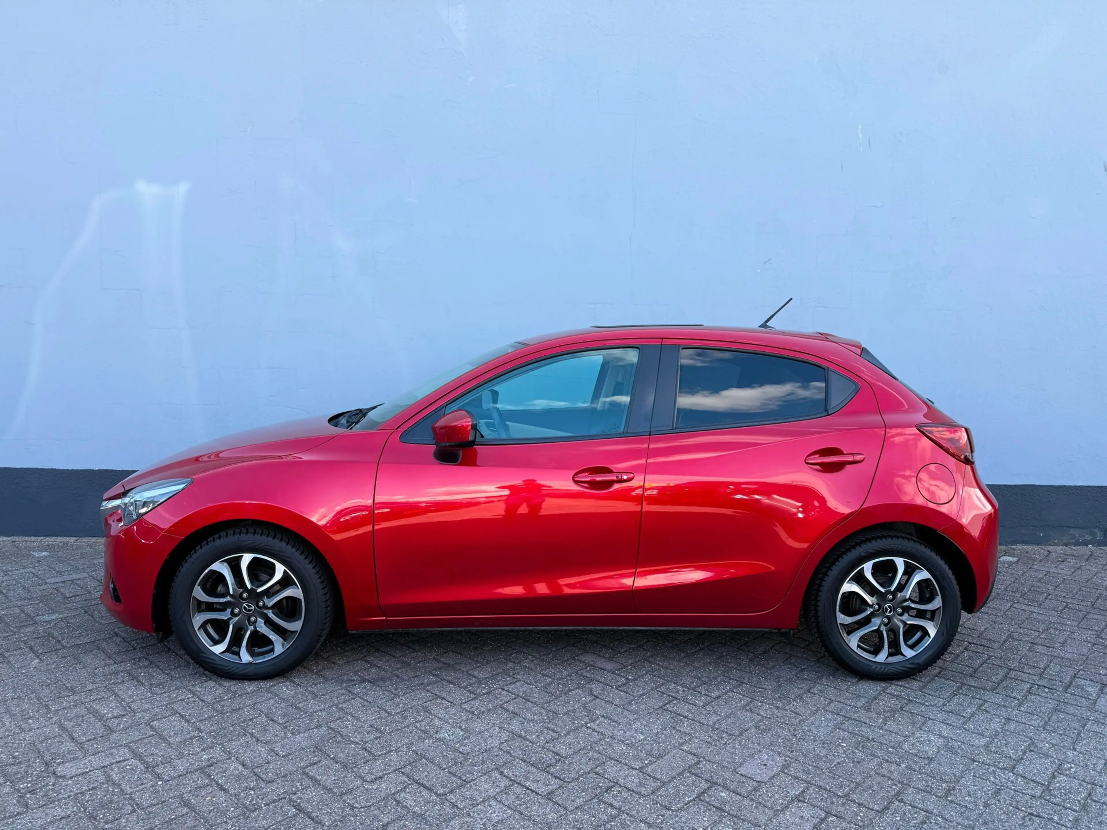 Mazda 2 1.5 Skyactiv-G Skylease GT - Panorama Dak — photo 2
