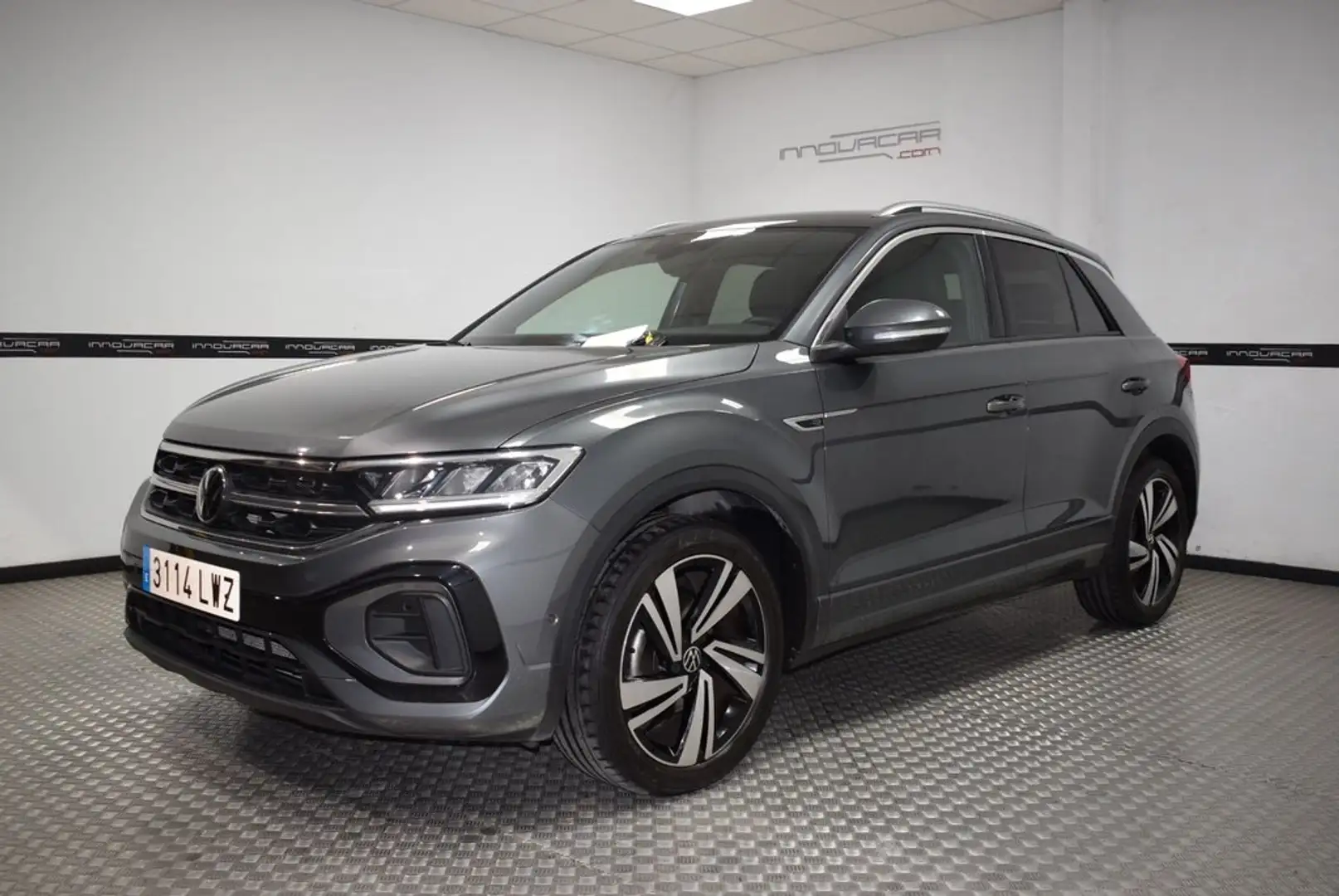 Volkswagen T-Roc 1.5 TSI R-Line kW DSG7 110KW Gris - 1