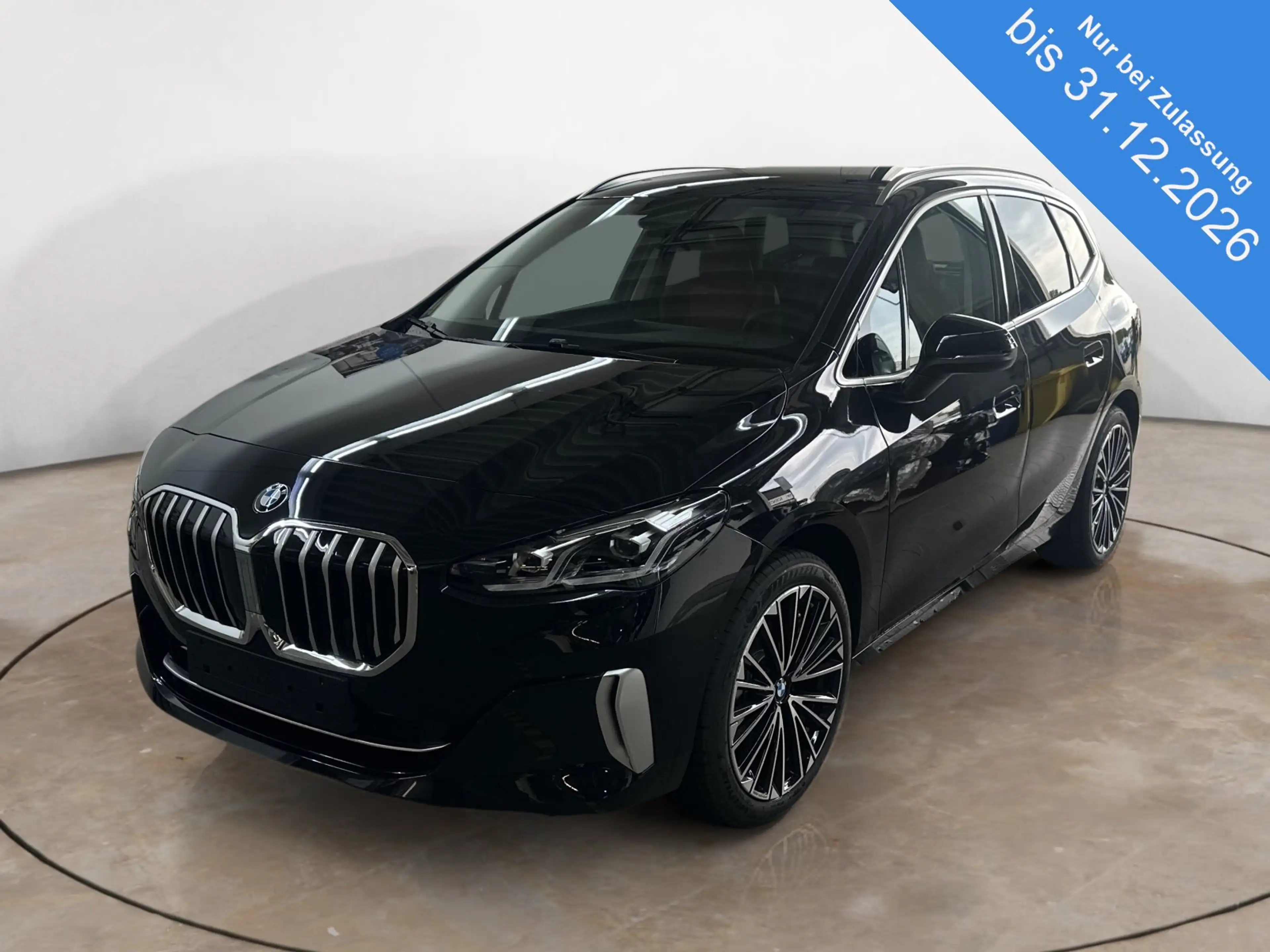 BMW 220 i Active Tourer Luxury Line UPE 53.080 EUR