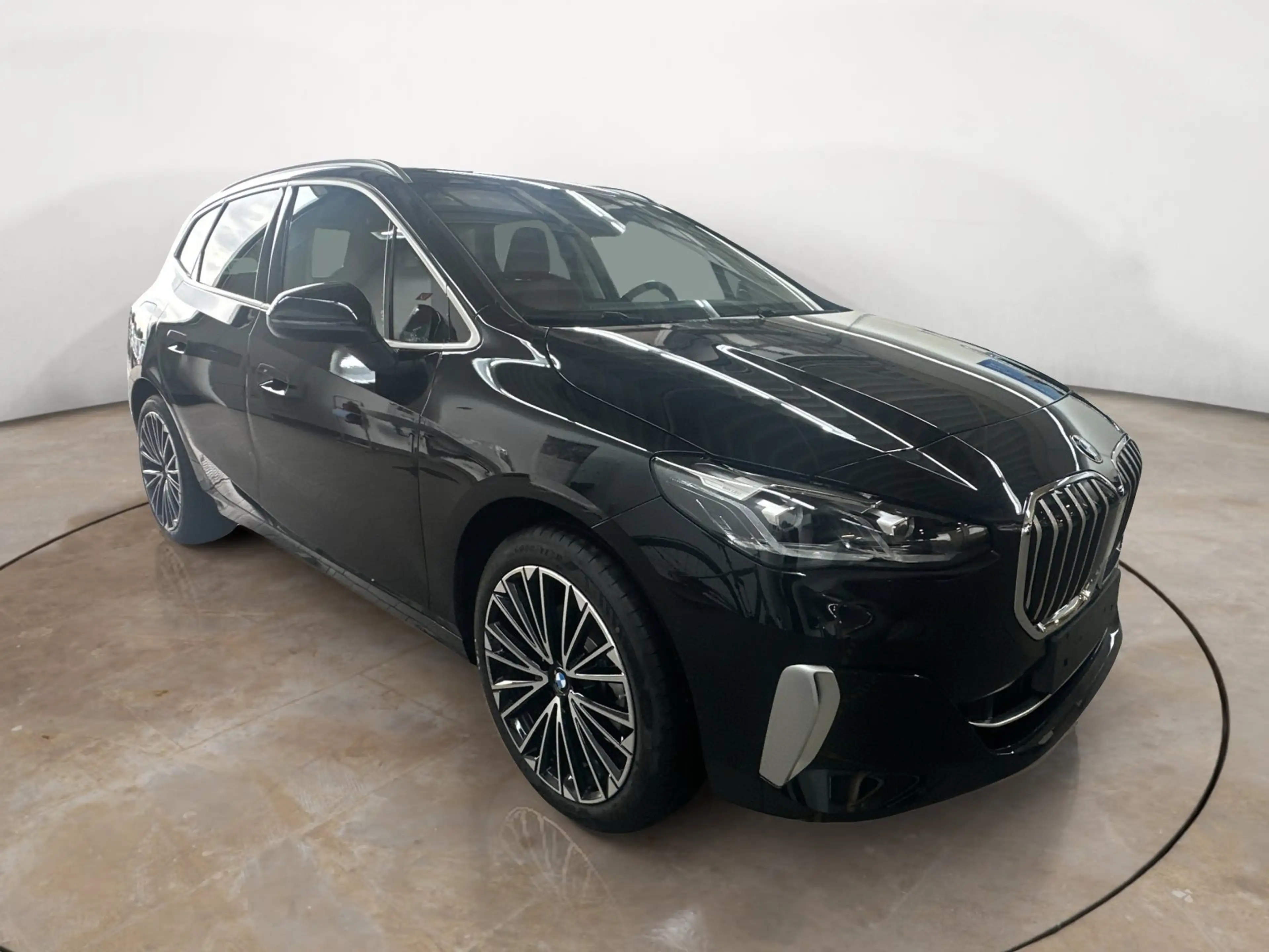 BMW 220 i Active Tourer Luxury Line UPE 53.080 EUR — photo 7