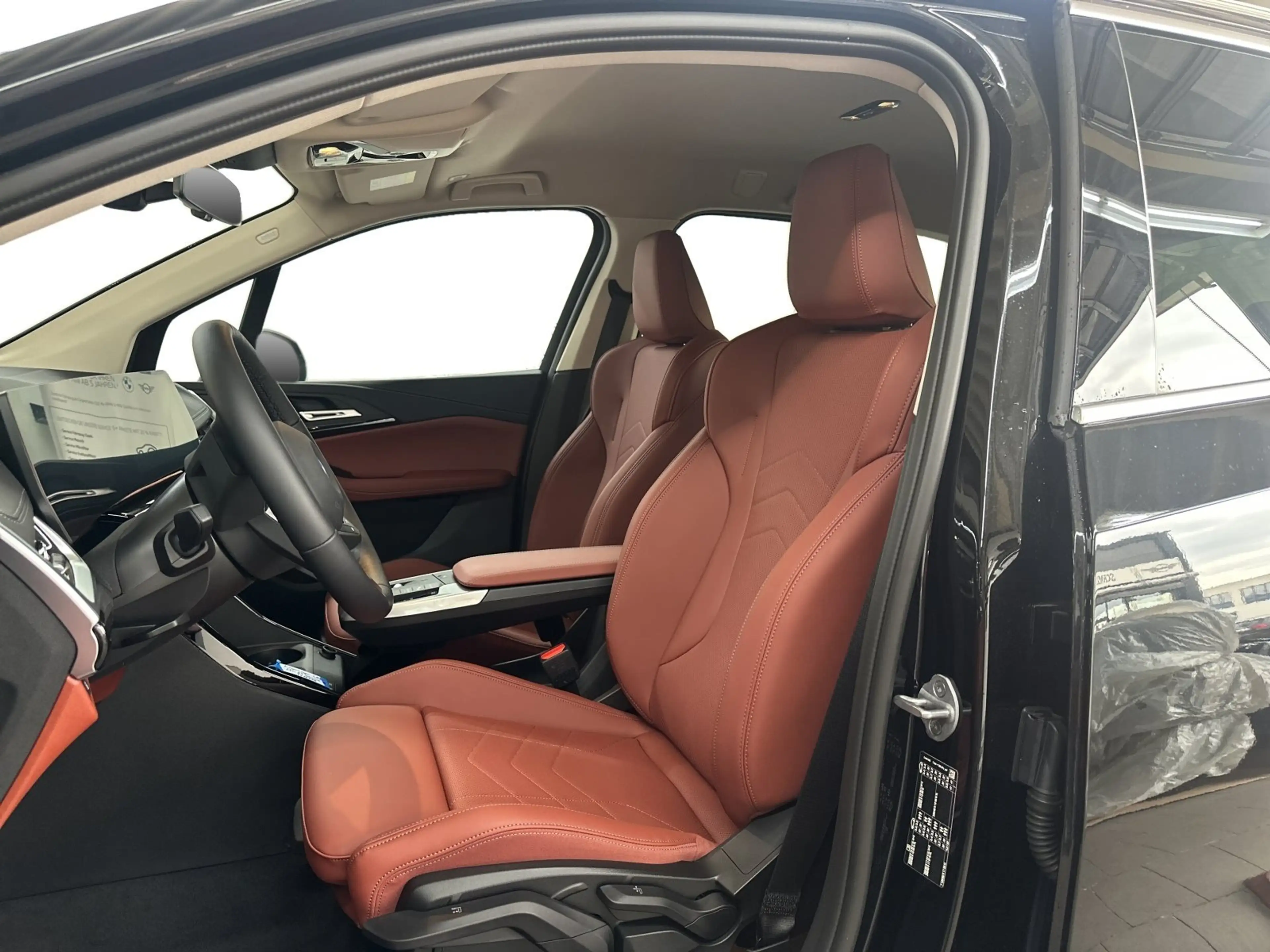 BMW 220 i Active Tourer Luxury Line UPE 53.080 EUR — photo 12