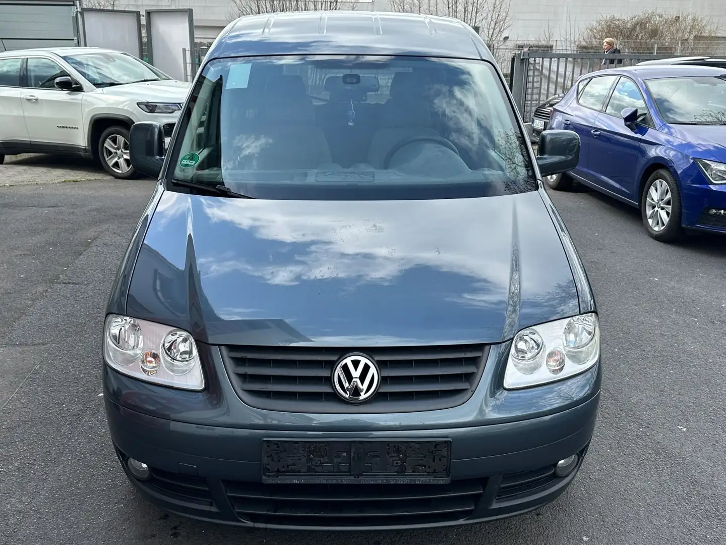 Volkswagen Caddy Life Team EcoFuel~BENZIN/GAS~5türig~AHK Gris - 2