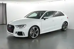 Audi RS3 Sportback B&O Pano ohne OPF Keramik Kamera