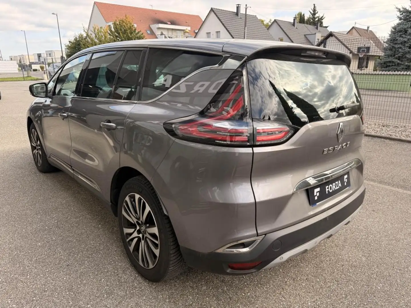 Renault Espace Espace 1.6 Energy dCi - 160 - BV EDC 2017  V Initiale Paris PHASE 1 Gris - 2