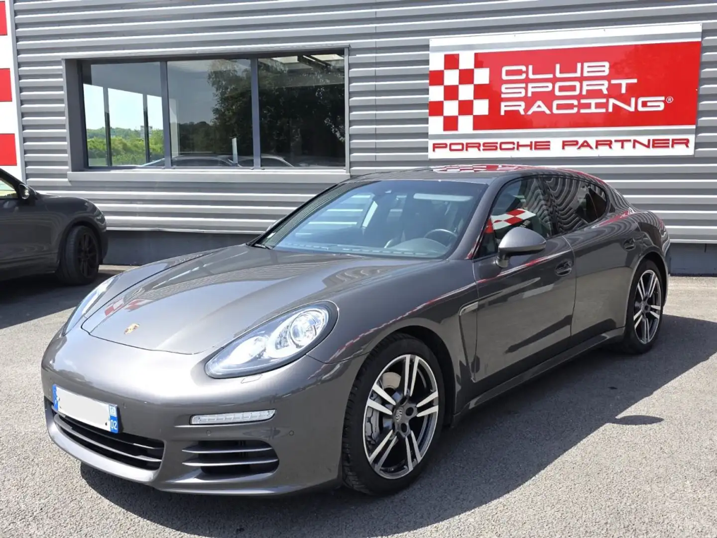 Porsche Panamera 971-2 4S 420CV Gris - 1