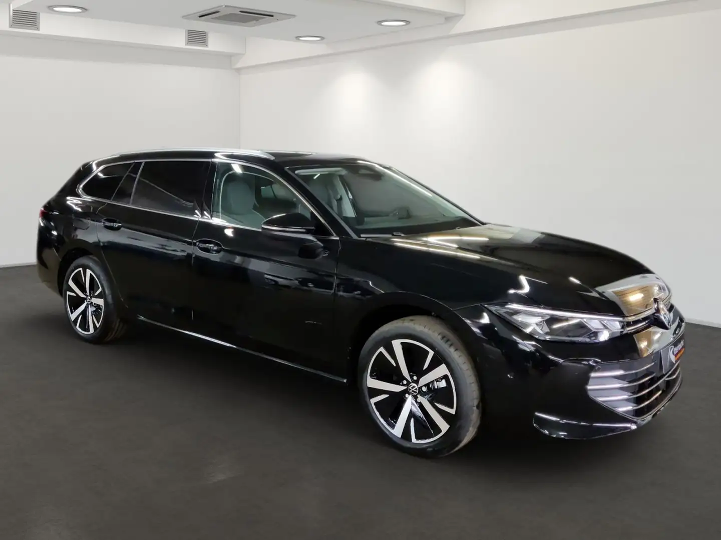 Volkswagen Passat Variant Passat Business 1,5 l eTSI OPF 110 kW (150 PS) 7 Schwarz - 2