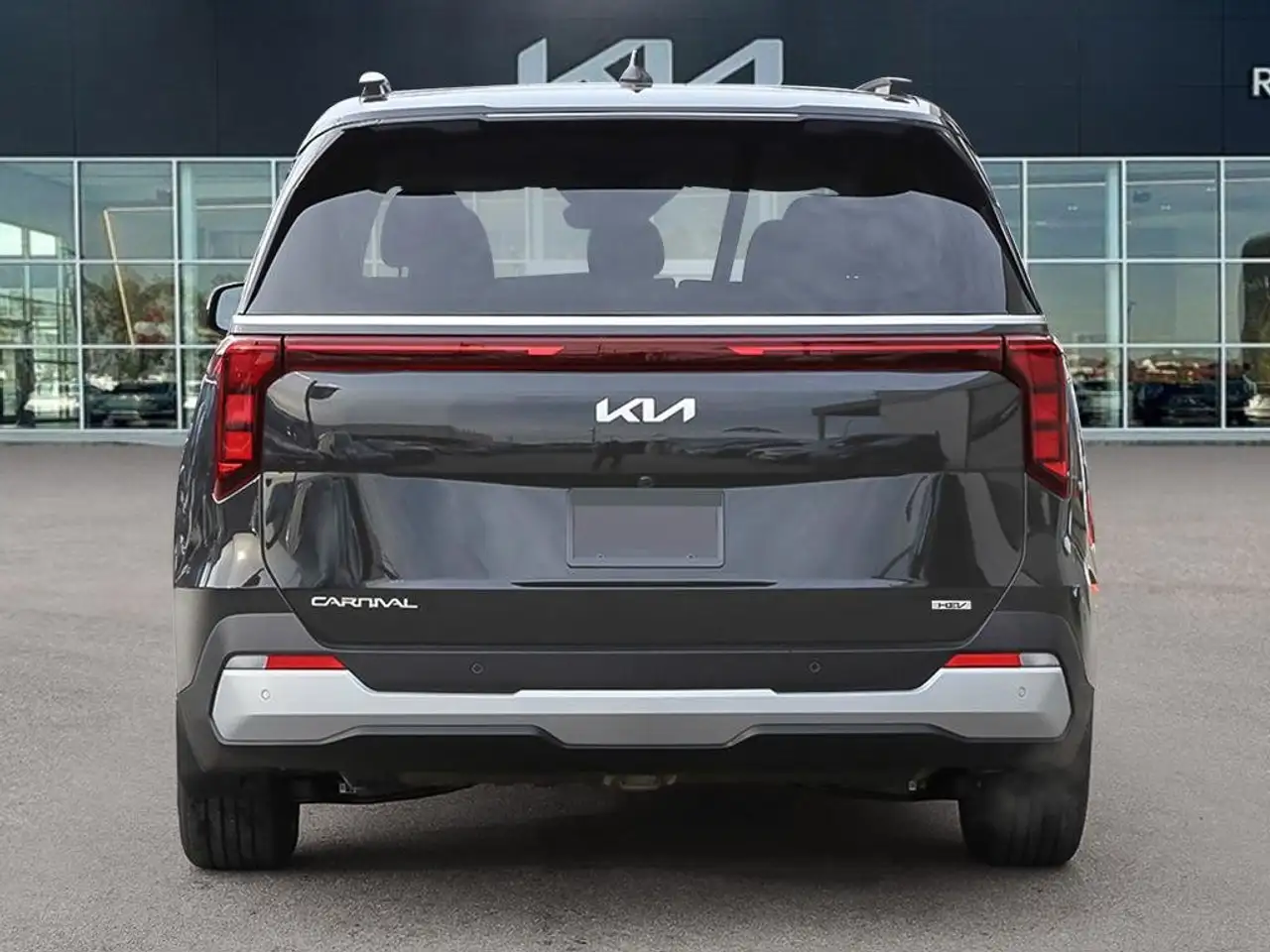 Kia Carnival снимка Kia Carnival