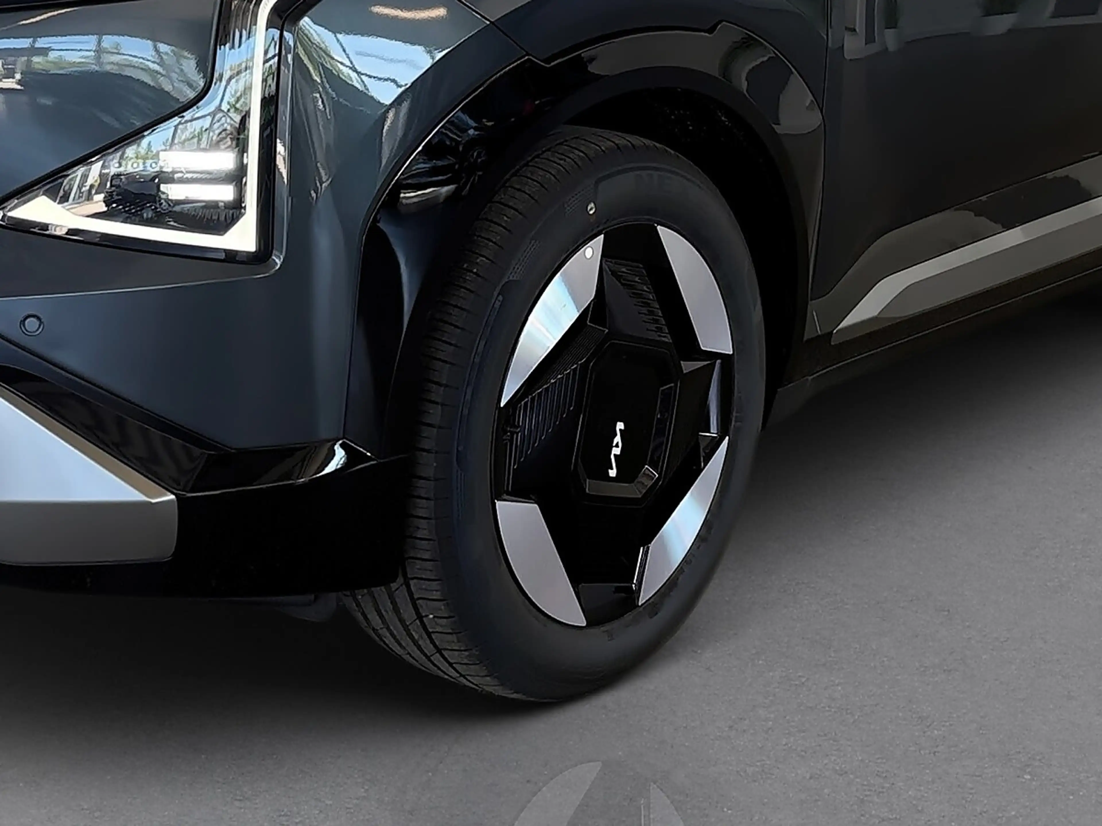 Kia EV5 FWD 81,4kWh Launch Edition — photo 8