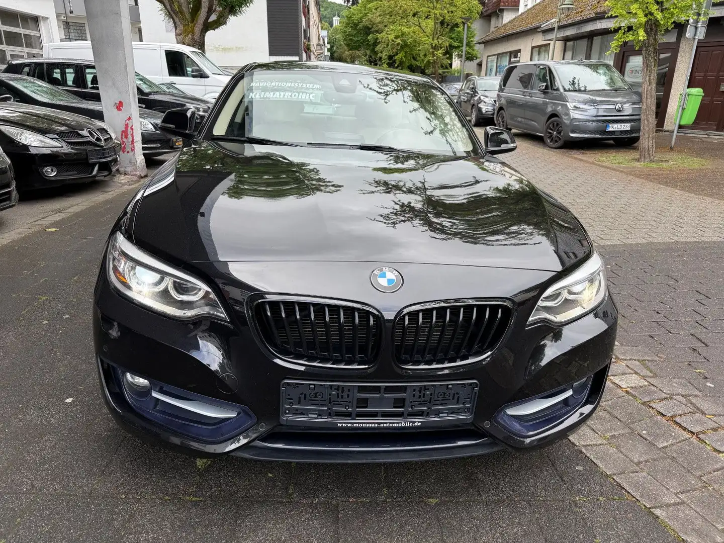 BMW 218 d Coupe Sport Line,Leder,Navi,Xenon,PDC Schwarz - 2