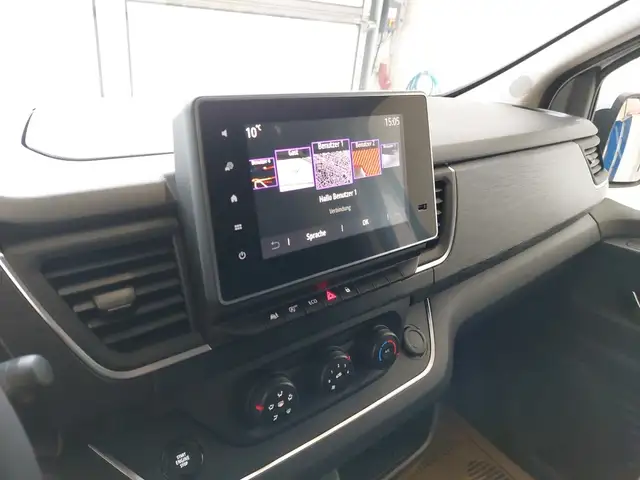 Renault Trafic PKW GRAND TECHNO BLUE dCi 170 AUTOMATIK Ansicht 9