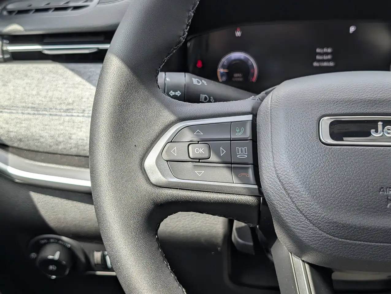 Jeep Compass photo Jeep Compass