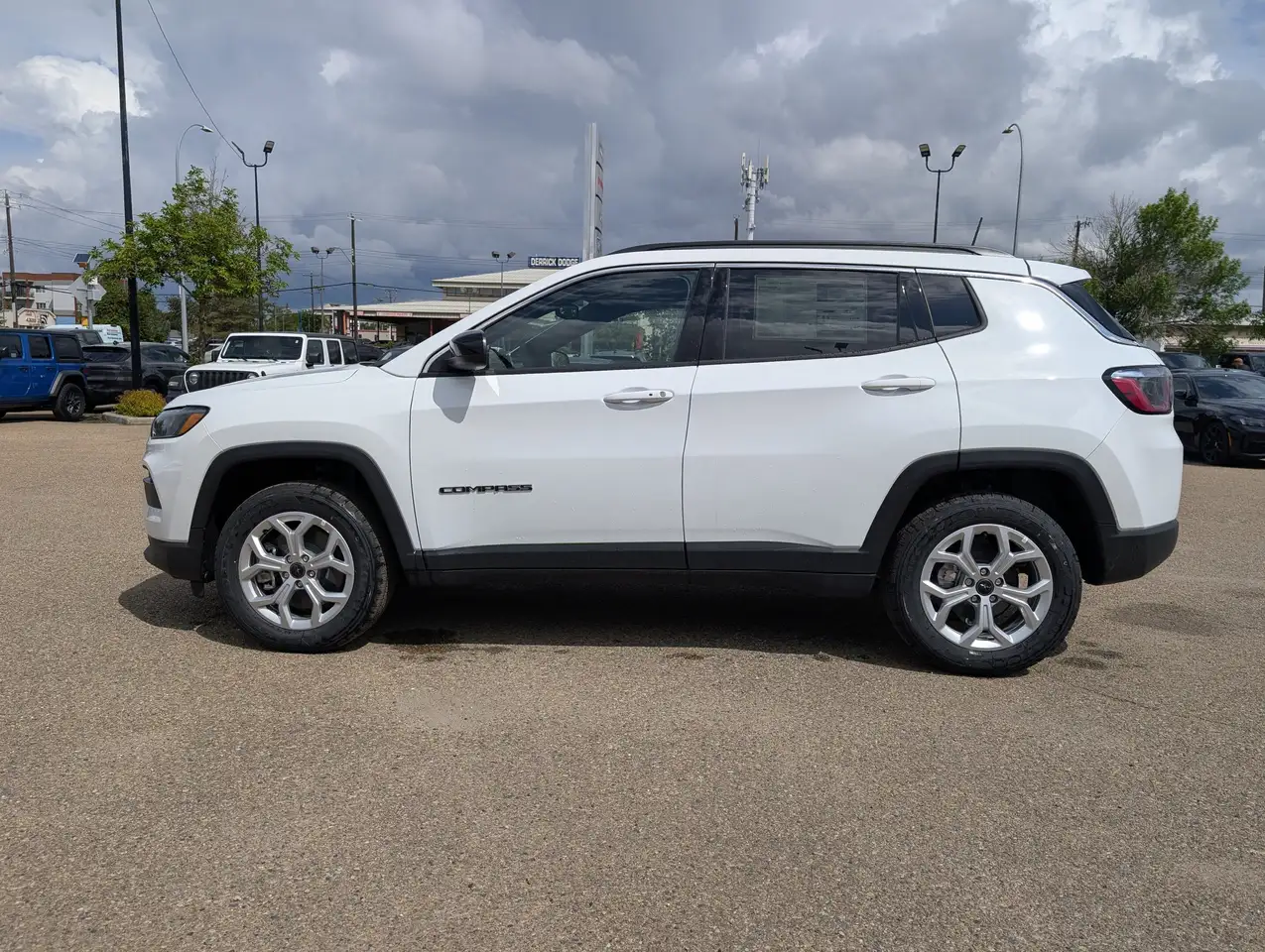 Jeep Compass photo Jeep Compass