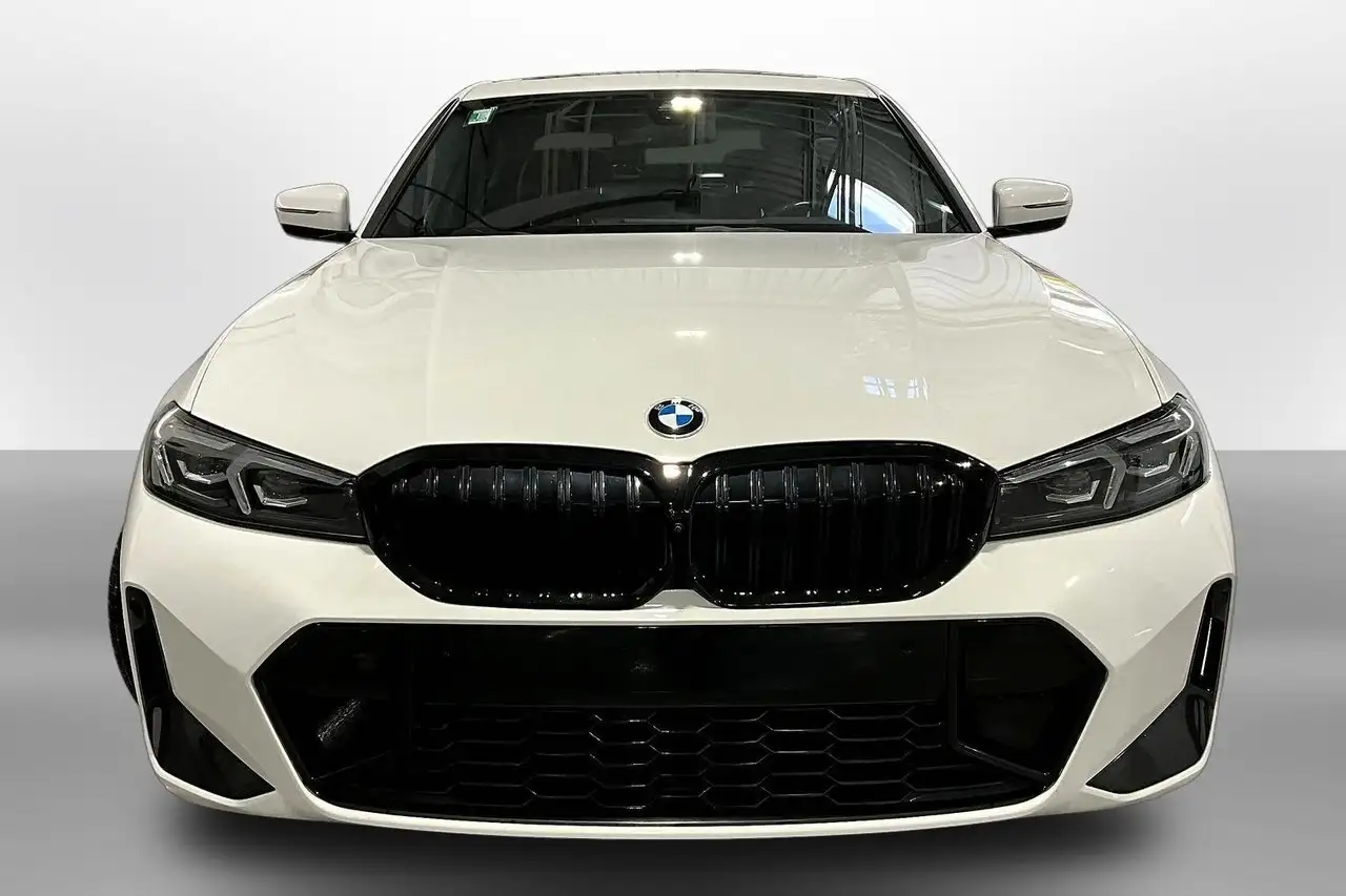 BMW 3 Series fotografie BMW 3 Series