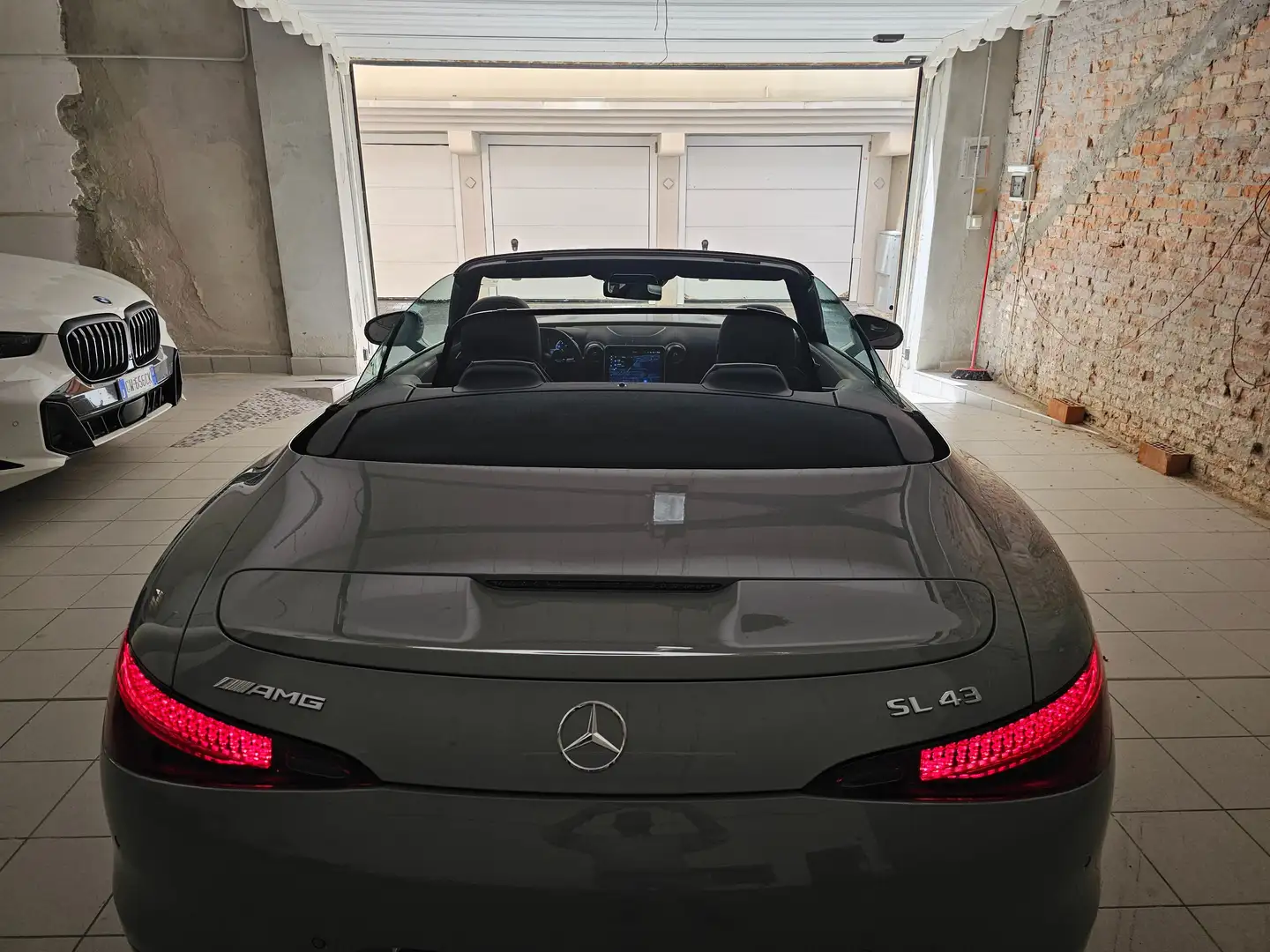 Mercedes-Benz SL 43 AMG AMG SL - R232 Premium Plus 381cv auto Gri - 1