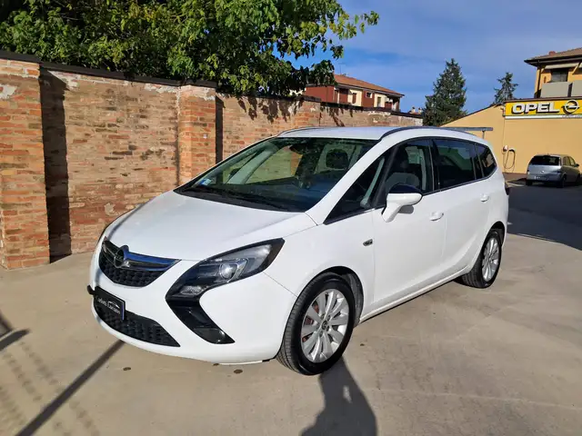 Opel Zafira Tourer