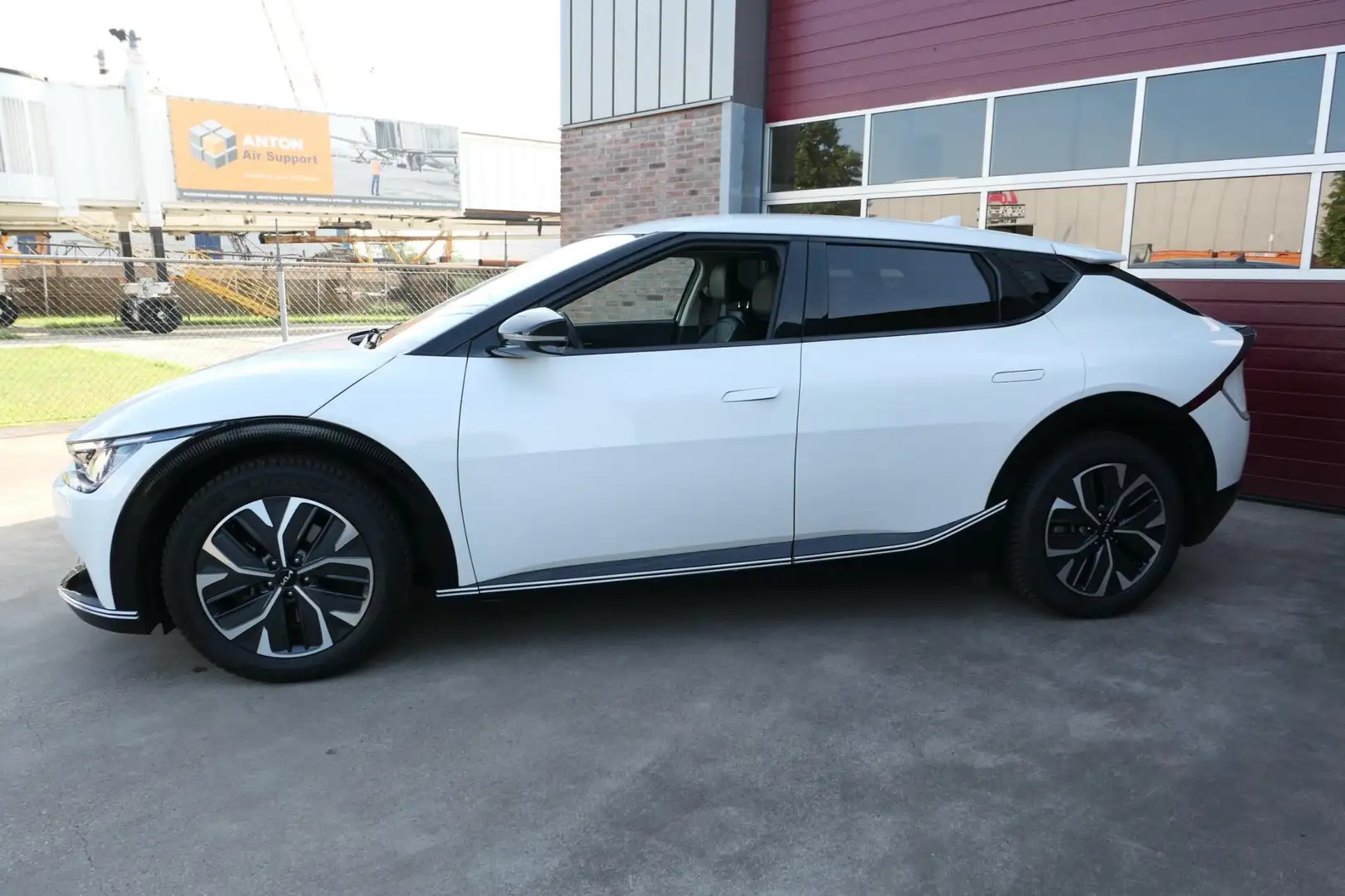 Kia EV6 Plus 77.4 kWh, Nette auto, Camera, Navi, Camera, L Wit - 2