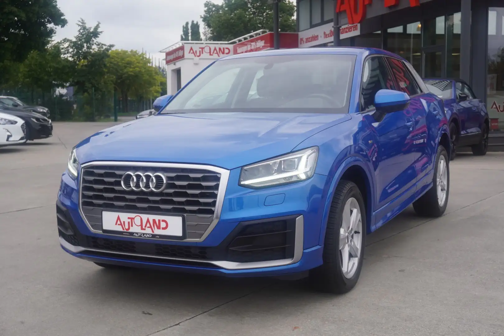 Audi Q2 30 TDI S-Line S-Tronic LED Navi Keyless-Go Blau - 2