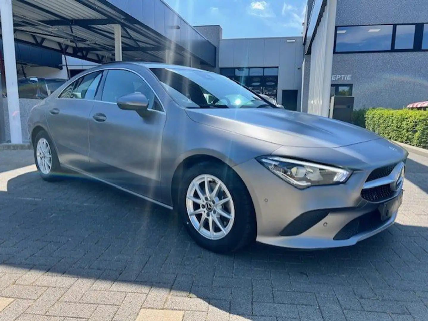 Mercedes-Benz CLA 200 d DCT Business Pano/Camera/Led/Verw Z  48.000km! - 1