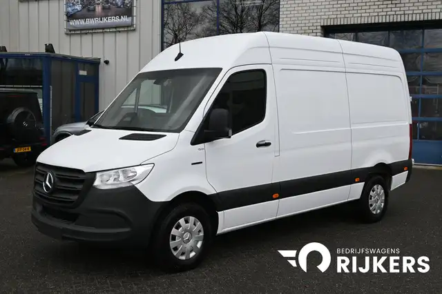 Mercedes-Benz 320 eSprinter L2H2 Pro 81kWh Snellader, Navigatie, Tre