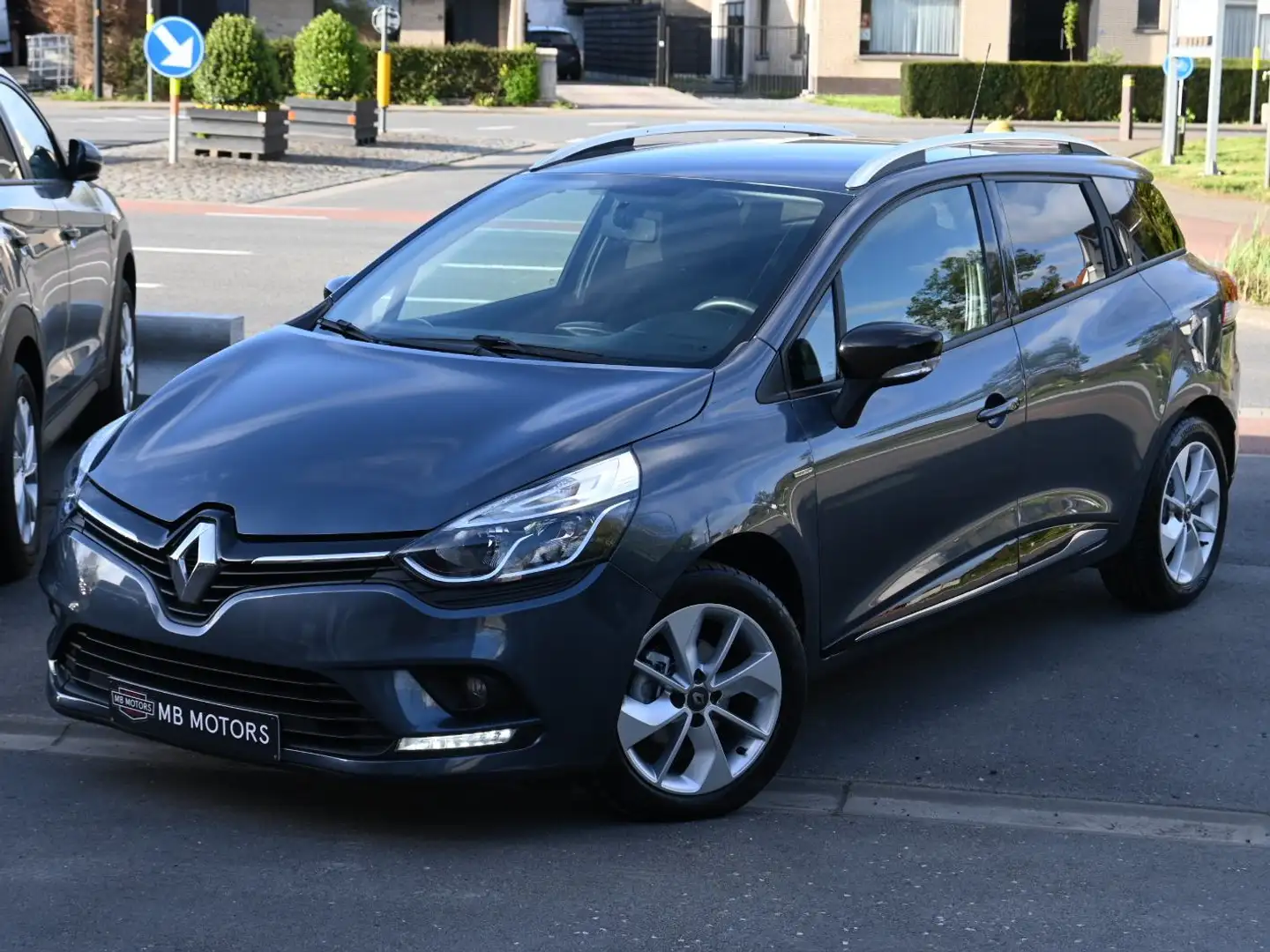 Renault Clio **0.9 TCe Energy Limited**Airco**Navi**Led** Gris - 2