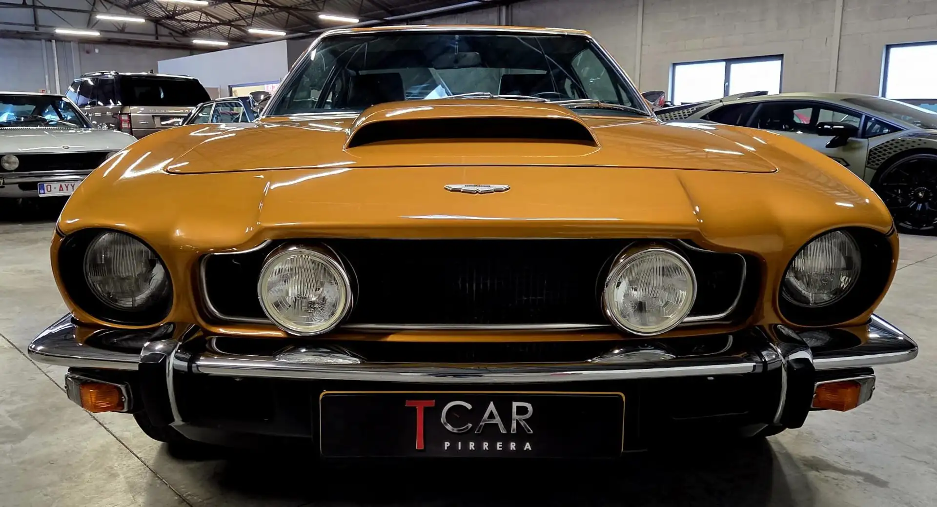 Aston Martin V8 Coupé Saloon Série 3 Bronze - 2