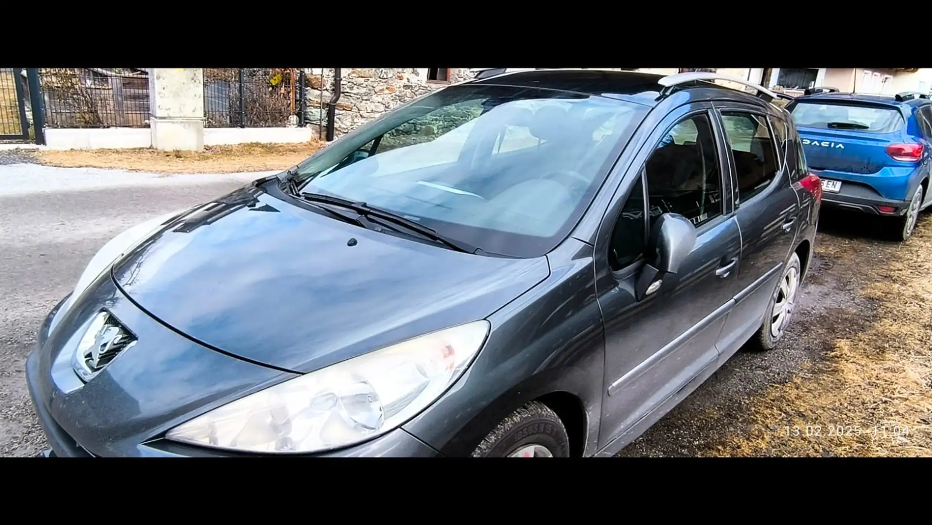 Peugeot 207 207 SW Lion Edition 1,4 16V VTi Lion Edition Grau - 2