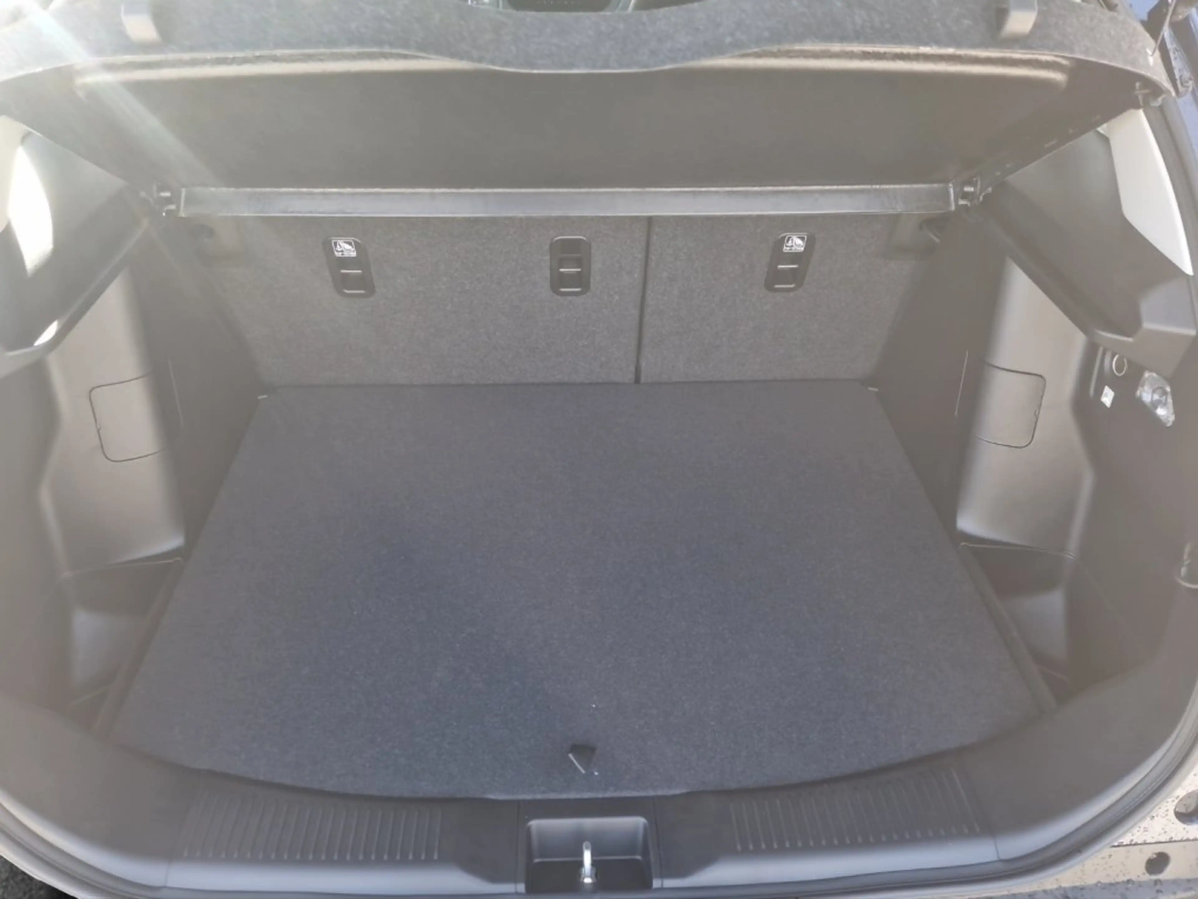 Suzuki Across S-CROSS 1.4 HYBRID ALLGRIP shine — photo 10