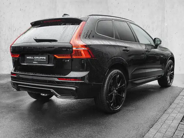 Volvo XC60 view 4