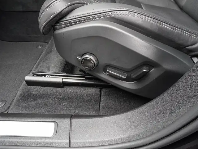 Volvo XC60 view 15