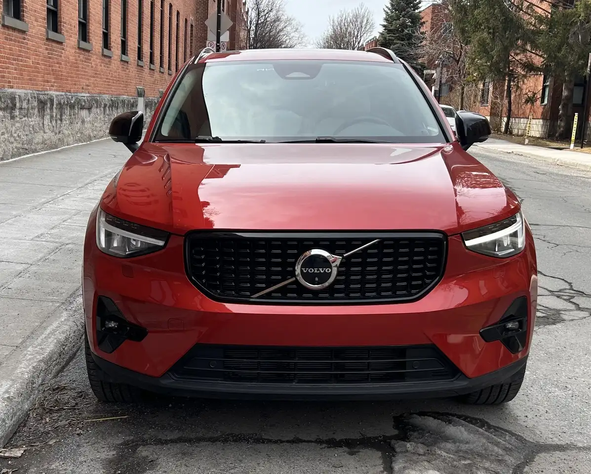 Volvo XC40 снимка Volvo XC40