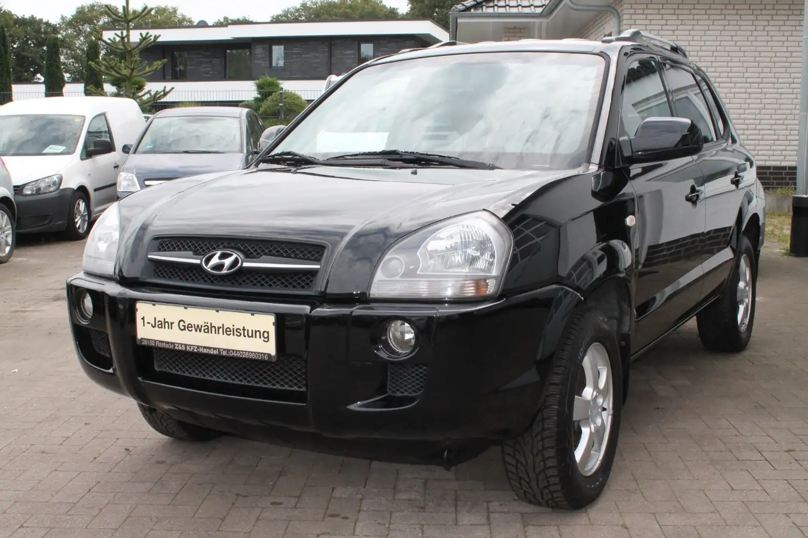 Hyundai TUCSON 2.0 GLS *TÜV-NEU* Schwarz - 2
