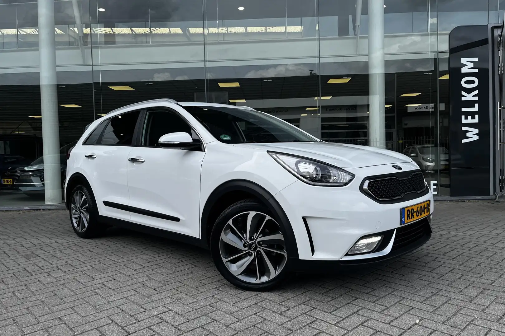 Kia Niro 1.6 GDi Hybrid Edition Nav | Lane Assist | Stoel/s Wit - 2