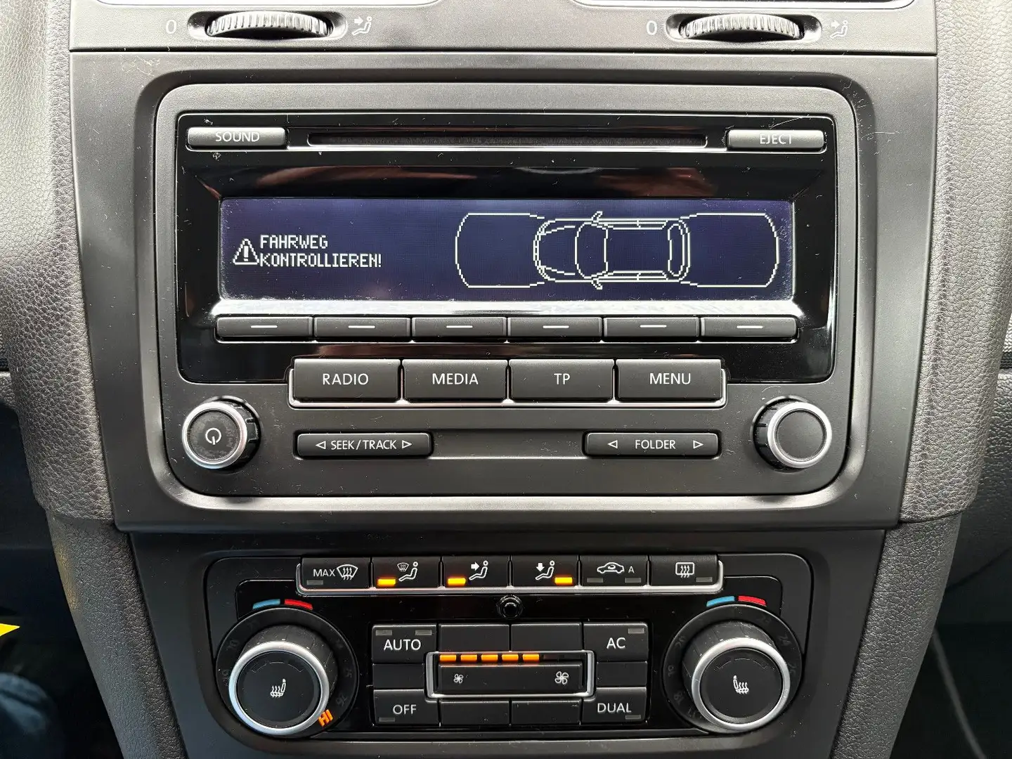 Volkswagen Golf VI Style - TEMPOMAT PDC SHZ ALU KLIMAAUT. Noir - 2