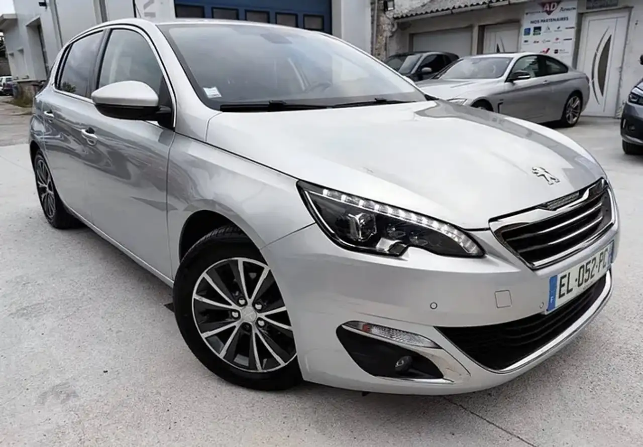 Peugeot 308 308