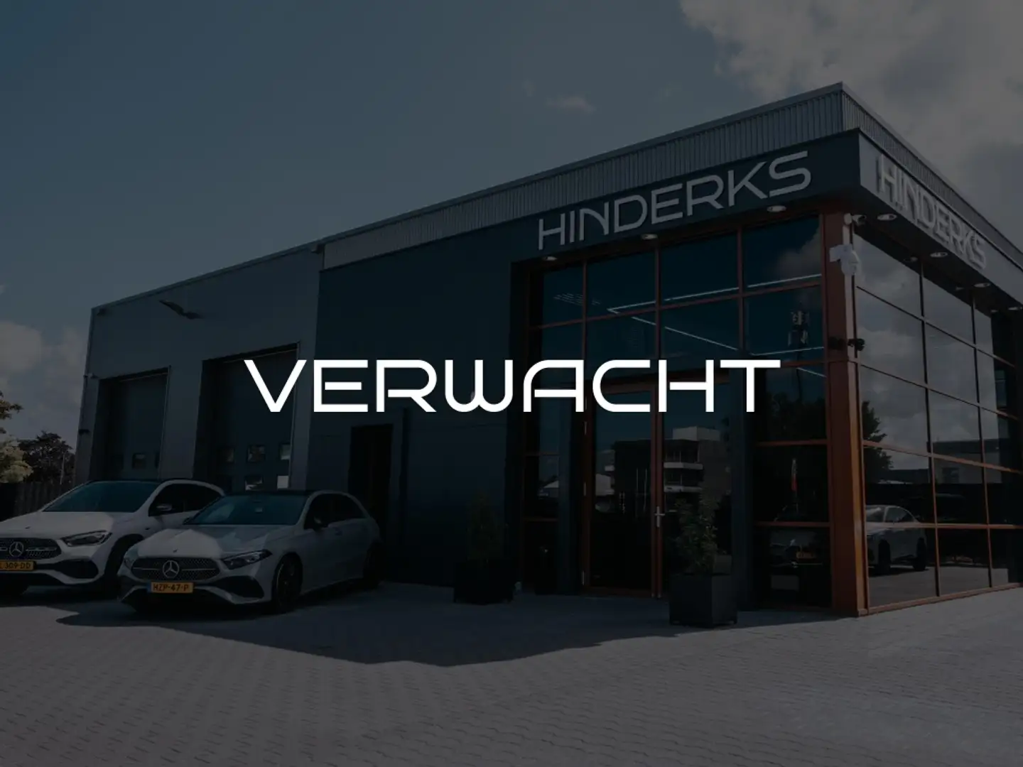 Audi A6 Avant 55 TFSI e q. PLS Cmp | Pano | Matrix | RS Ze Zwart - 2