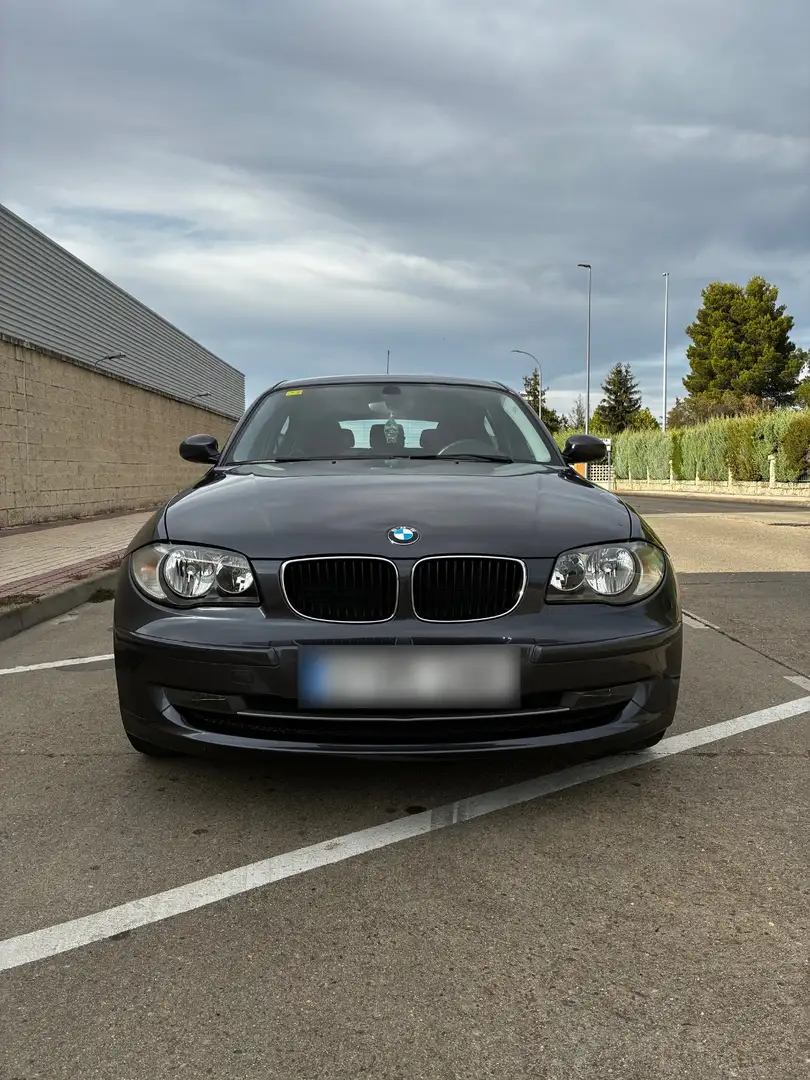 BMW 120 120i Gris - 2
