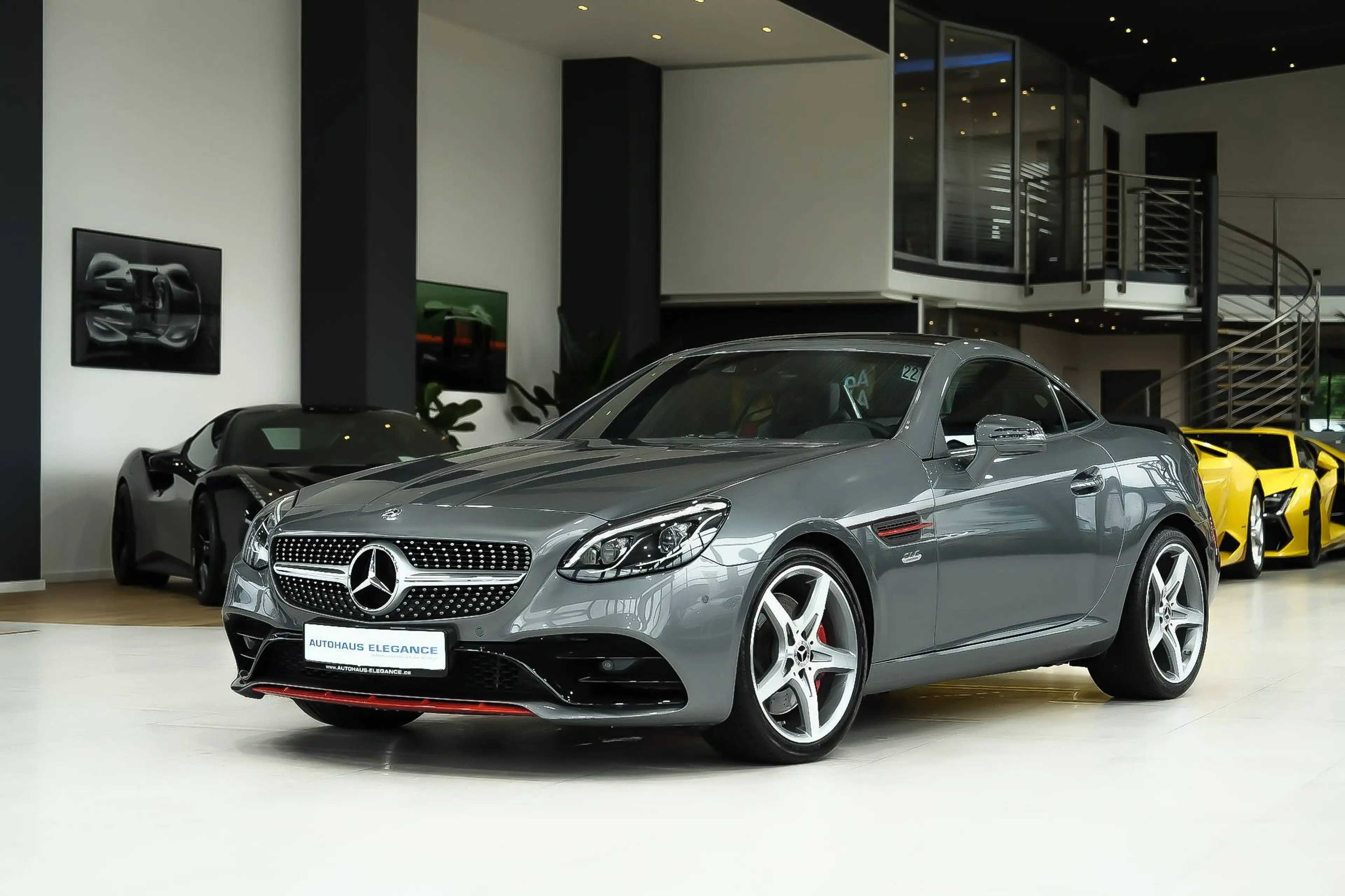 Mercedes-Benz SLC 200 Roadster RedArt Edition*AMG-LINE*SPORTSITZE*PANO*