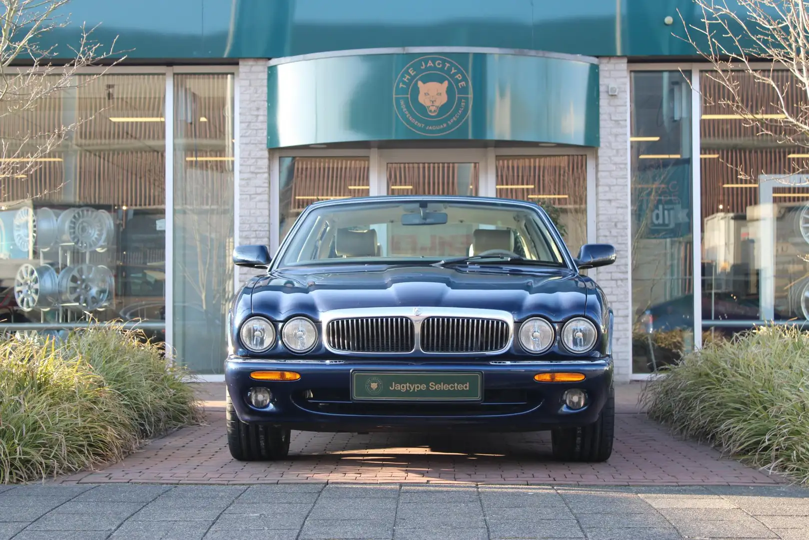 Jaguar XJ 3.2 V8 Executive Blauw - 2