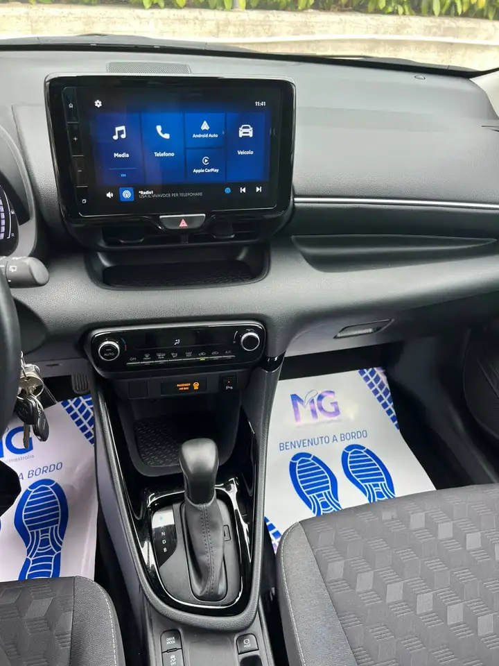 Toyota Yaris IV 2020 1.5h Active, миниатюра 8