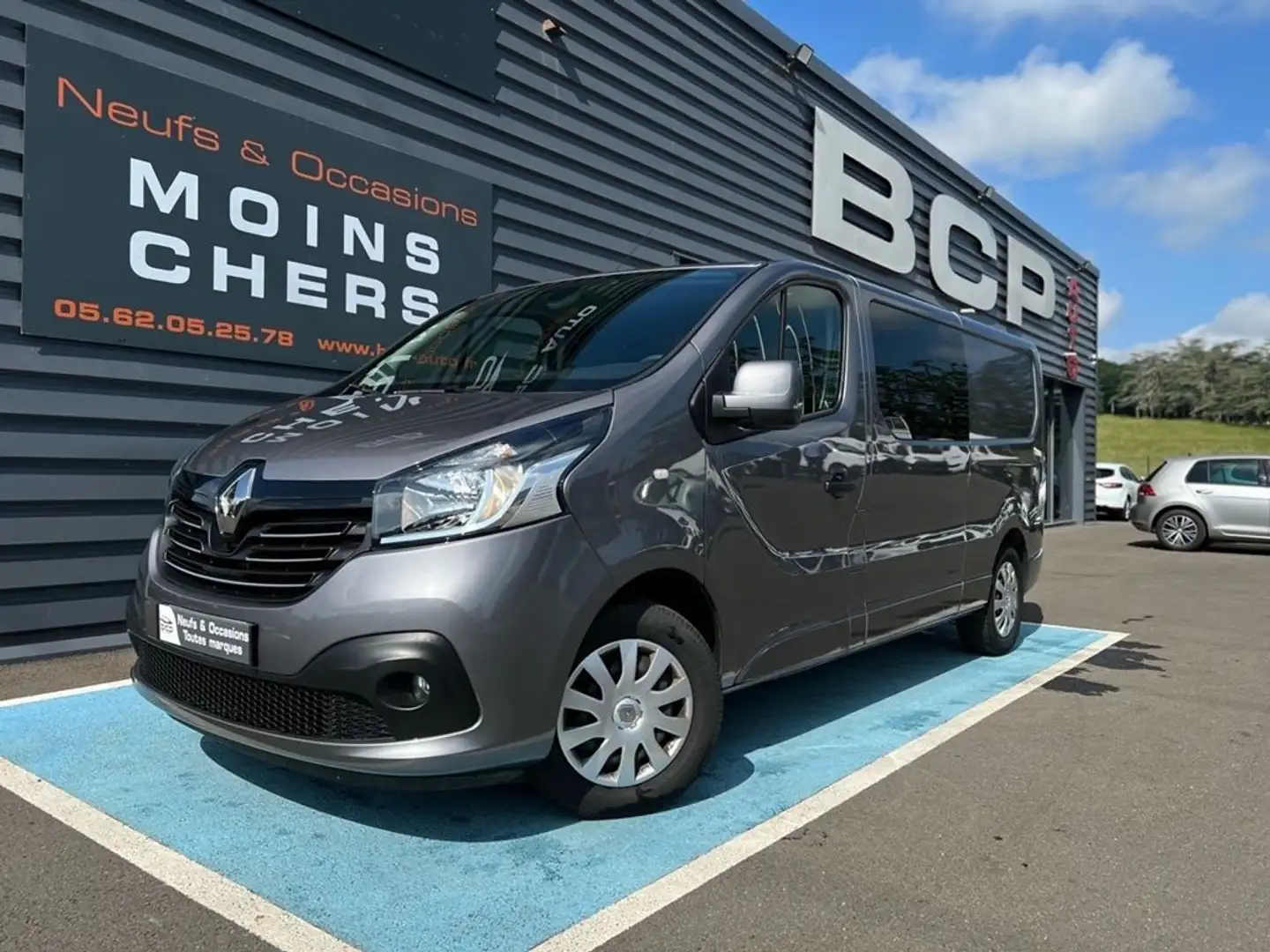 Renault Trafic L2H1 1200 1.6 DCI 145CH ENERGY CABINE APPROFONDIE  Gris - 1